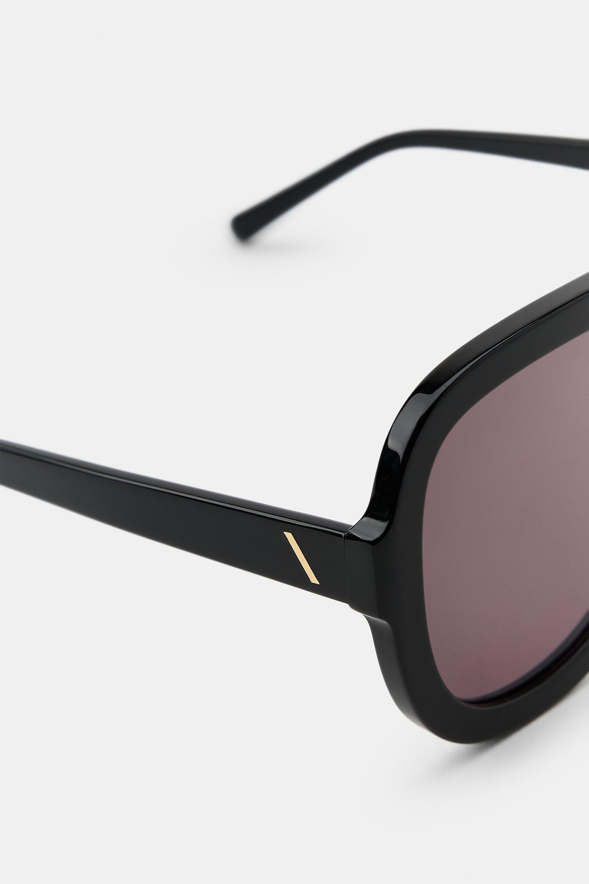 SHIELD SUNGLASSES